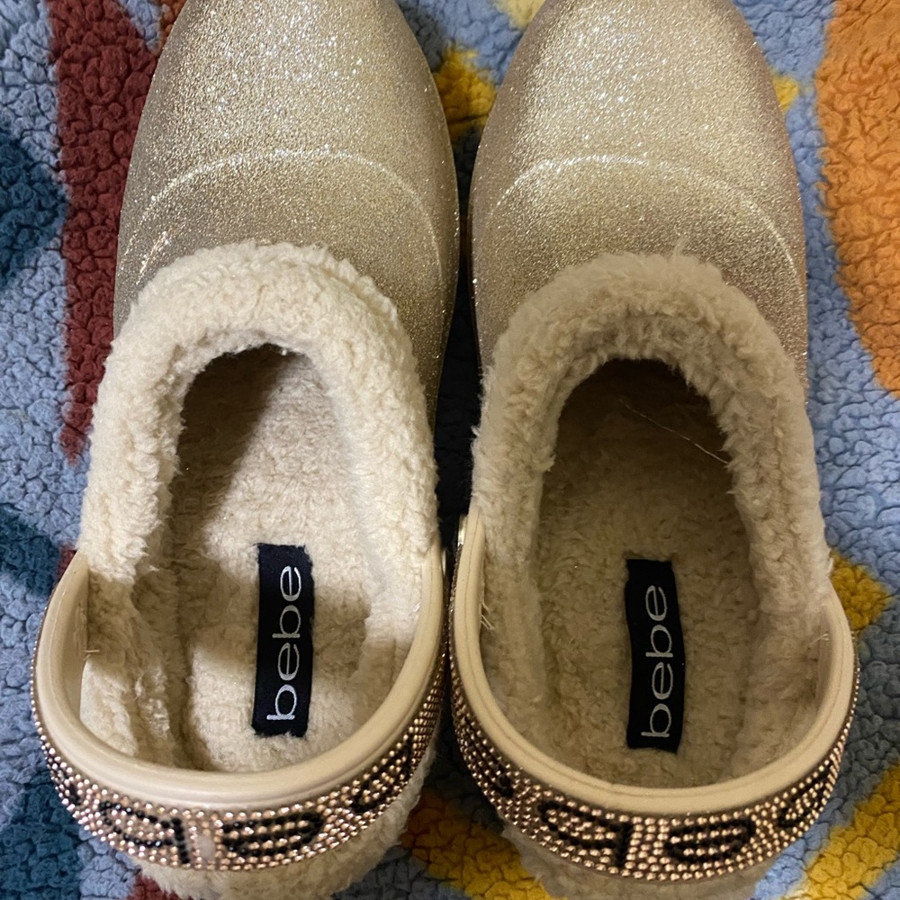 NEW Bebe Gold Glitter FUAX Shoes - Picture 5 of 6